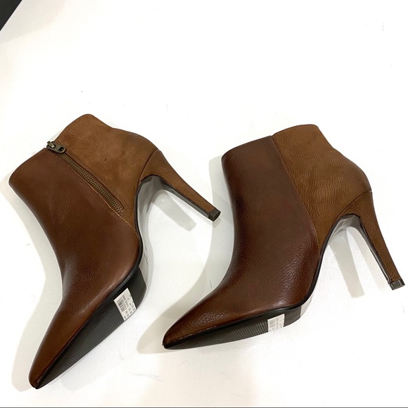 Liebeskind Shoes - NIB Liebeskind Brown Stiletto Boots